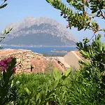 L'ea Di Lavru - Mono-bilo-trilocali Porto San Paolo (Sardinia)